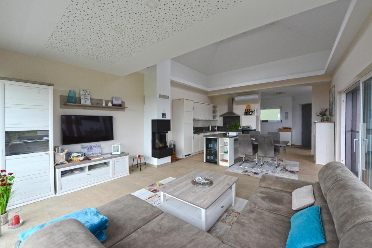 Nikolaier Weinblick - Chalet Sauvignon Blanc Sankt Nikolai ob Draßling Extérieur photo